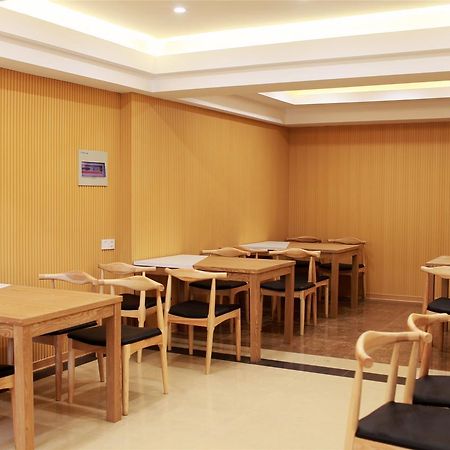 Greentree Inn Tianjin West Railway Station Stage Hotel Bagian luar foto