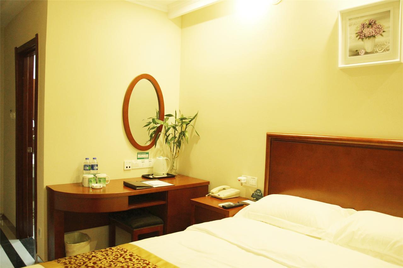 Greentree Inn Tianjin West Railway Station Stage Hotel Bagian luar foto